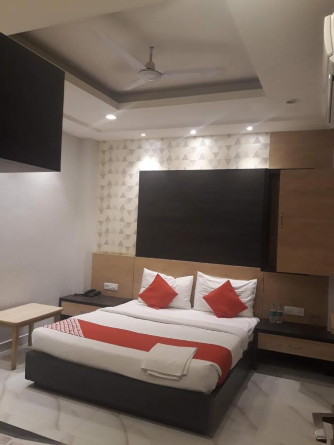 Hotel Megha Inn Lucknow Extérieur photo