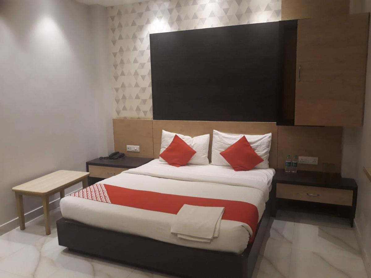 Hotel Megha Inn Lucknow Extérieur photo