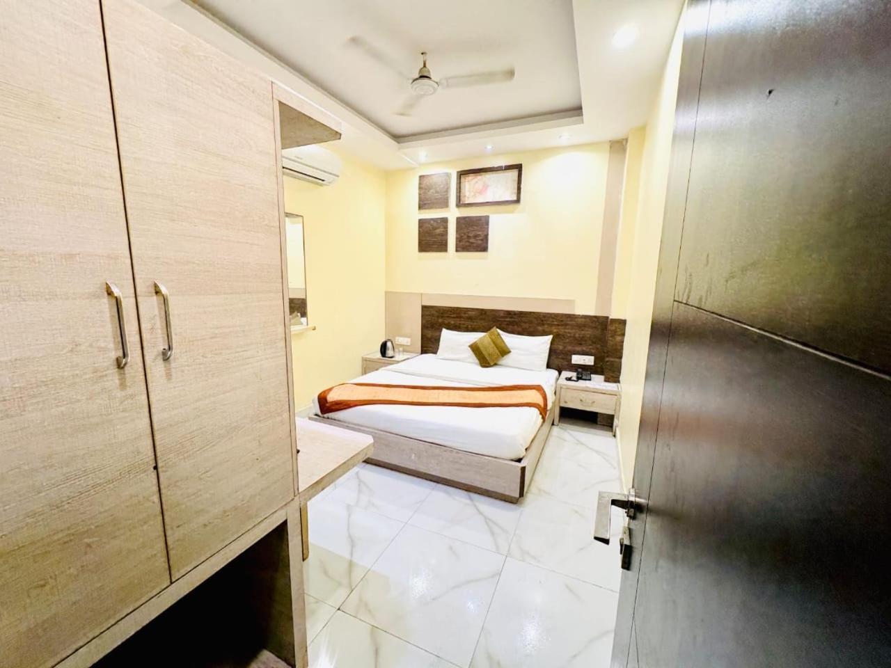 Hotel Megha Inn Lucknow Extérieur photo