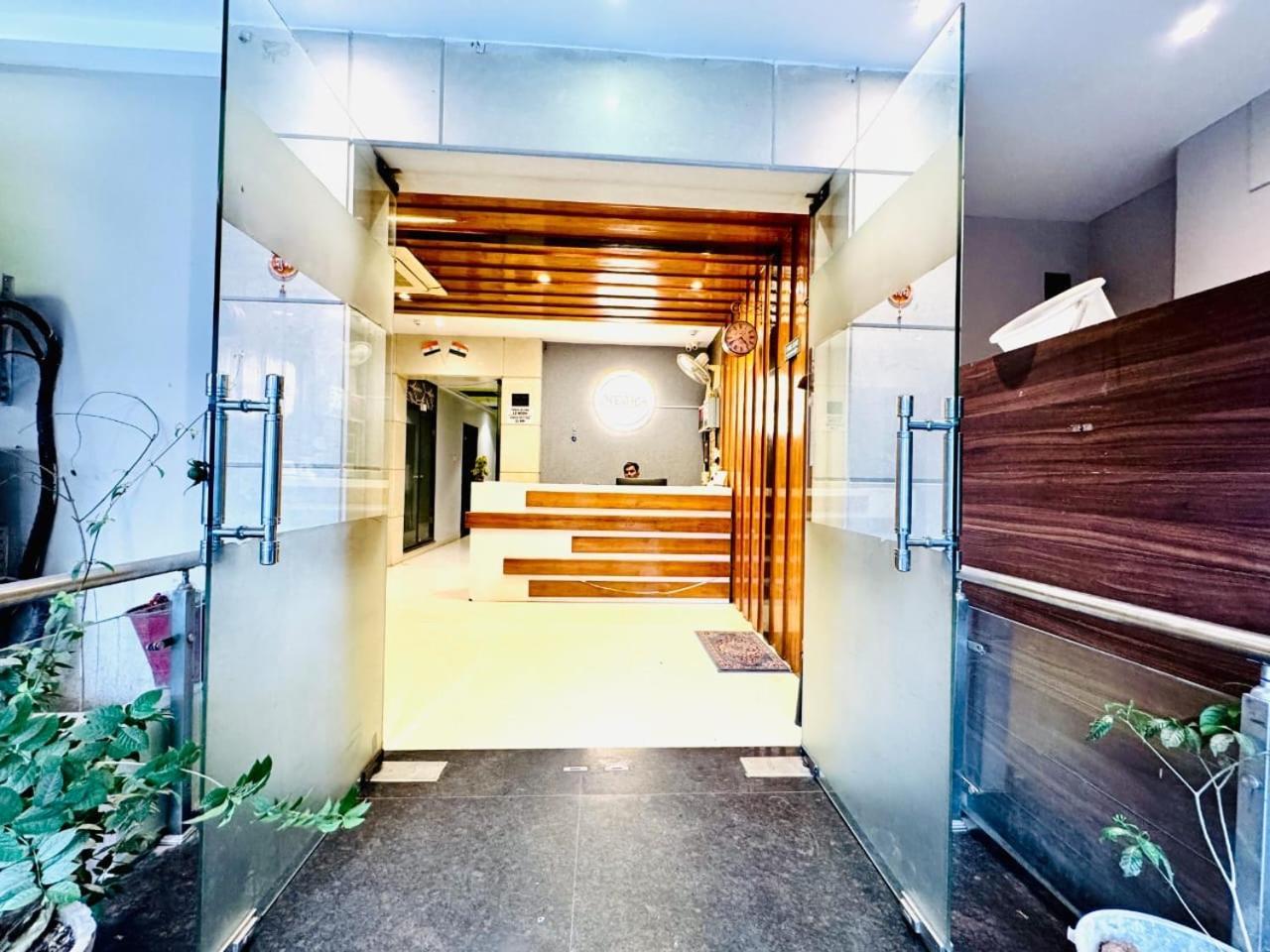Hotel Megha Inn Lucknow Extérieur photo
